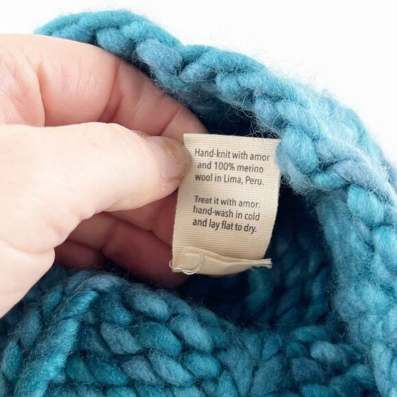 Sh*t That I Knit Merino Wool Pom Pom Beanie Hat Green - Picture 3 of 5